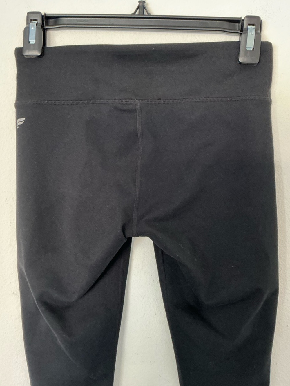 Fabletics PowerHold Black Leggings Size Small High Waisted Athletic Workout - Picture 4 of 7